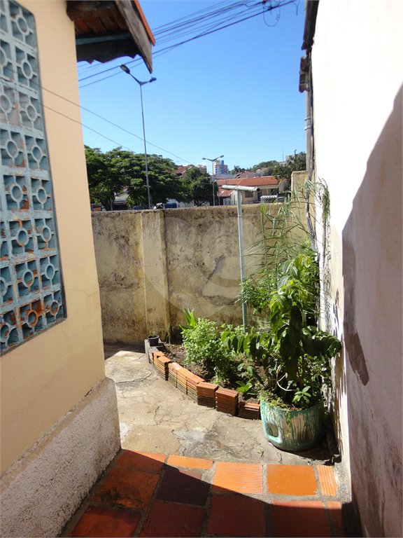 Casa à venda com 2 quartos em Vila Bissoto, Valinhos, SP