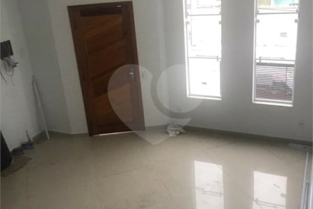 Casa à venda com 3 quartos, sendo 1 suíte,  em Jardim Camila, Mogi das Cruzes, SP