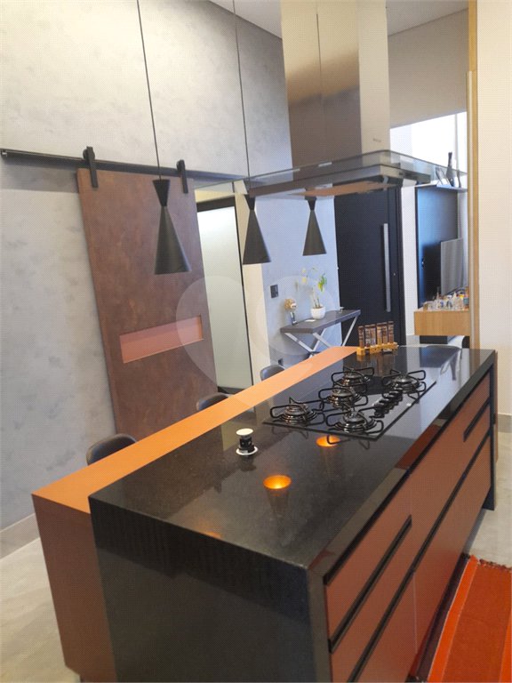 Casa à venda com 3 suítes no condomínio Reserva Real, Paulínia - SP