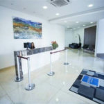 Indaiatuba - Torre Business -Venda e Locação - Escritório e WC , com area util de 39.16m² -R$ 385.000,00- Locação - R$ 2.600,00, mais condominio de R$ 317,,48 - iptu de R$ 110,63 - condominio para venda - R$ 503,86 - Complexo Office Premium de 3 torres de salas comerciais, um shopping