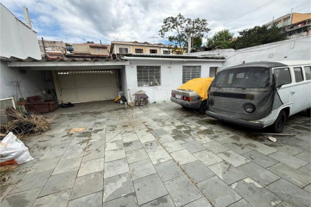 Casa Térrea a Venda Jd Satélite com poder construtivo