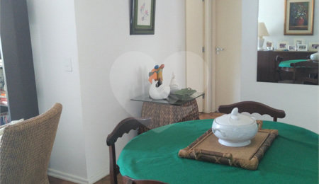 Apartamento à venda com 2 quartos, sendo 1 suíte, em Santo Amaro, São Paulo, SP