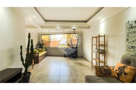 Prédio à venda com 5 quartos em Santa Teresinha, São Paulo, SP