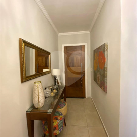 Casa à venda com 3 quartos, sendo 1 suíte, no condomínio Loteamento Recanto dos Paturis, Vinhedo - SP
