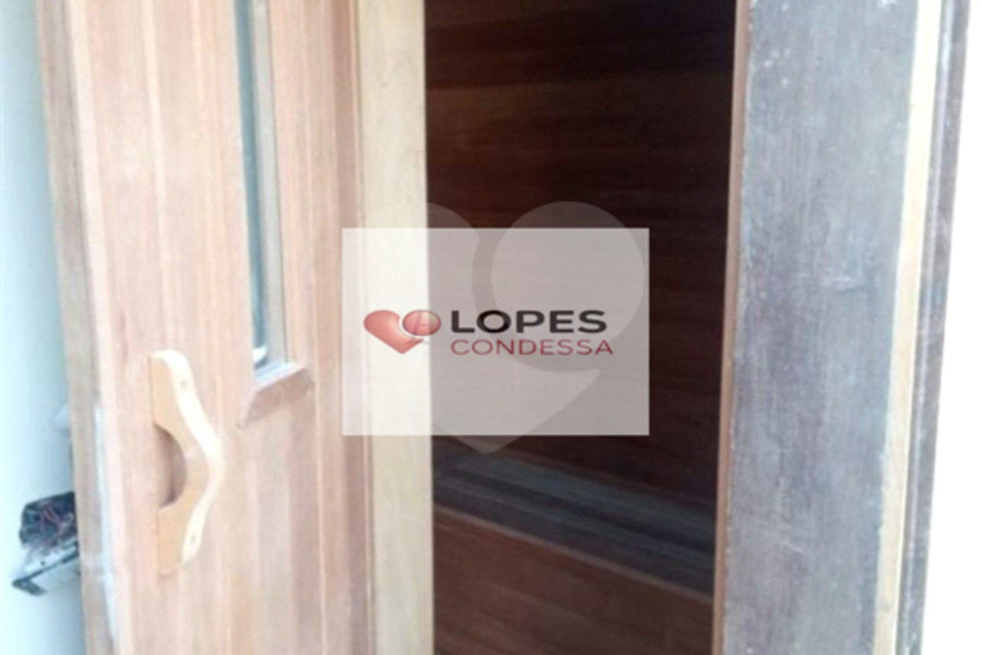 Casa à venda com 3 suítes no condomínio Alpes da Cantareira, Mairiporã - SP