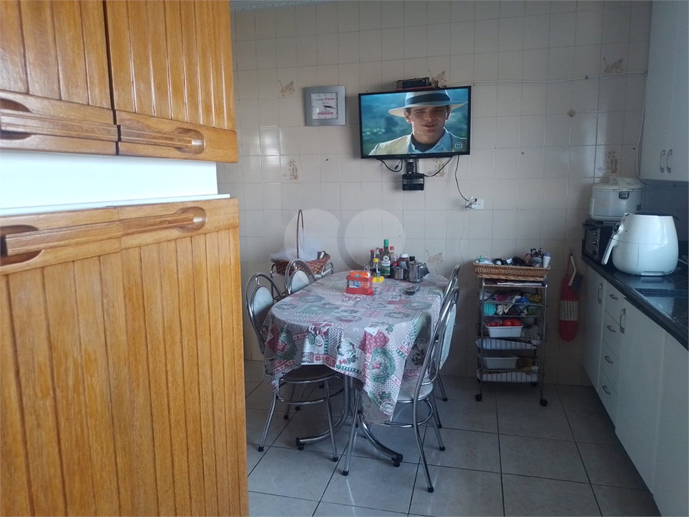 Sobrado à venda com 3 quartos, sendo 1 suíte,  em Tremembé, São Paulo, SP