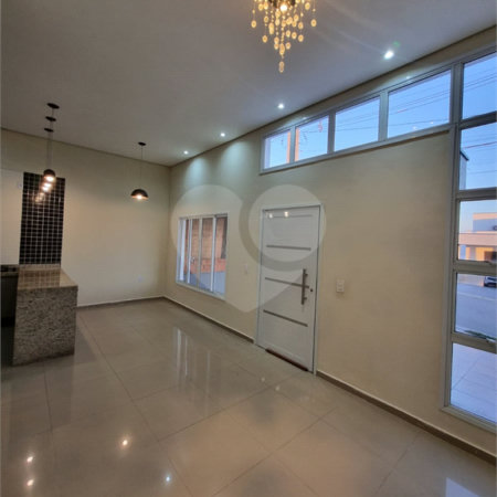 Casa à venda com 3 quartos, sendo 1 suíte, no condomínio Horto Florestal Villagio, Sorocaba - SP