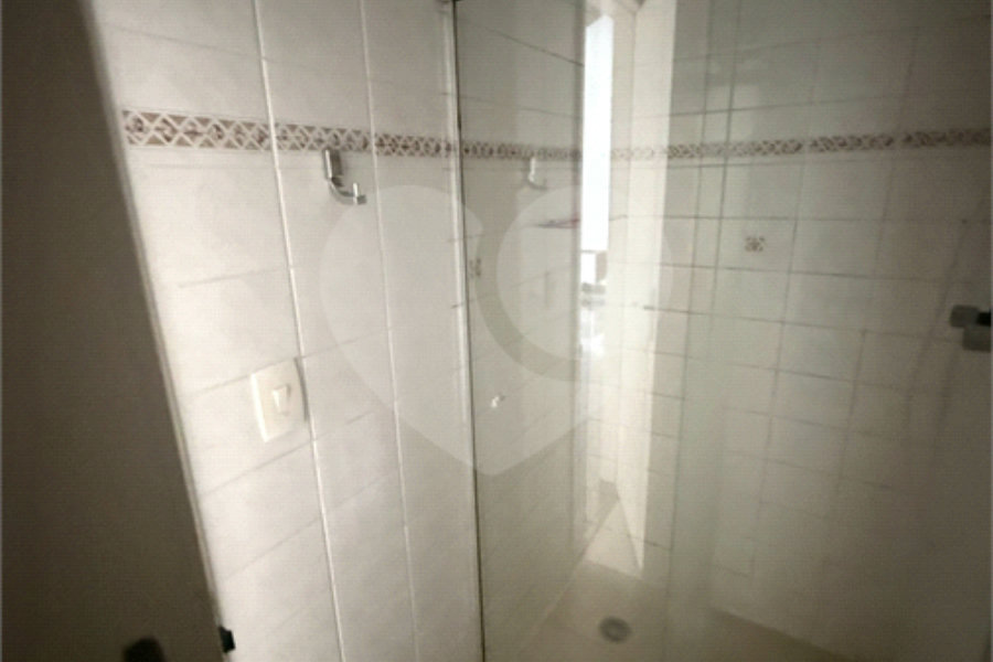 Apartamento à venda ou para alugar com 3 quartos, sendo 1 suíte, em Santa Teresinha, São Paulo, SP