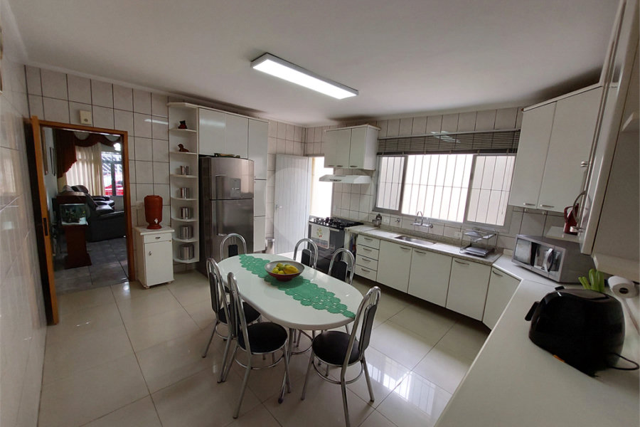 Sobrado à venda com 6 quartos, sendo 2 suítes, em Jardim São Paulo(zona Norte), São Paulo, SP