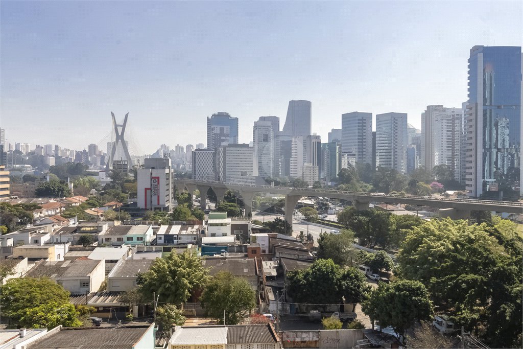 Apartamento à venda com 1 quarto em Vila Cordeiro, São Paulo, SP