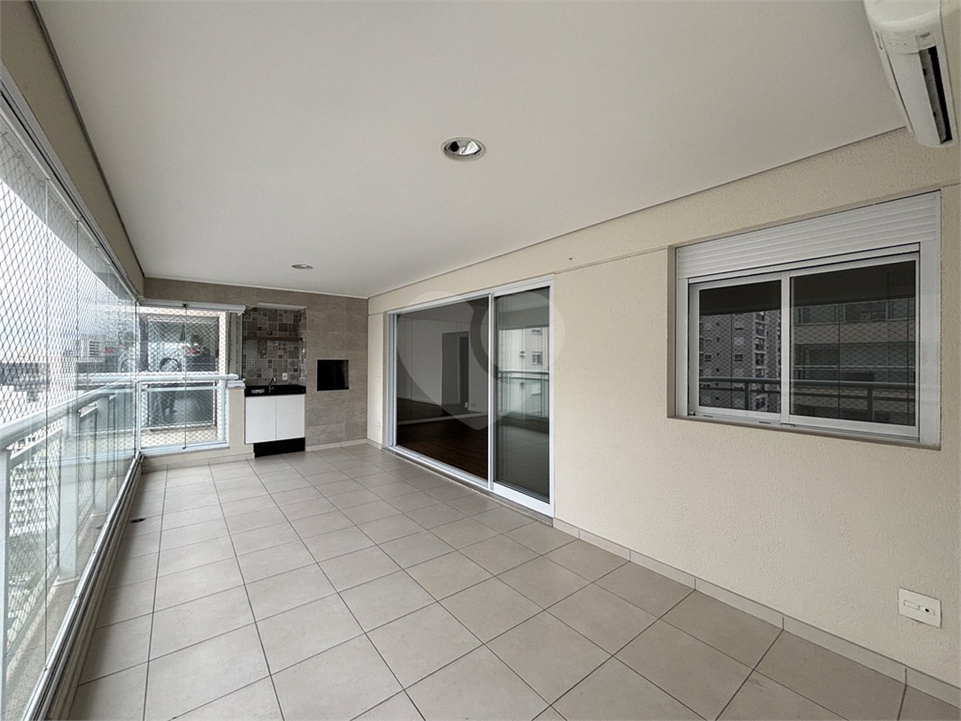 Apartamento à venda com 4 quartos, sendo 2 suítes, em Barra Funda, São Paulo, SP