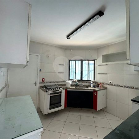 Casa à venda com 3 quartos, sendo 1 suíte,  em Vila Rosália, Guarulhos, SP