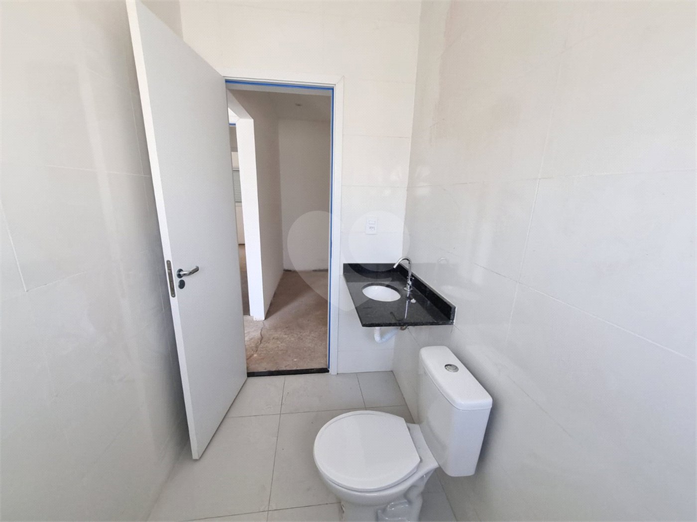 Casa à venda com 2 suítes no condomínio Residencial Américo Figueiredo, Sorocaba - SP