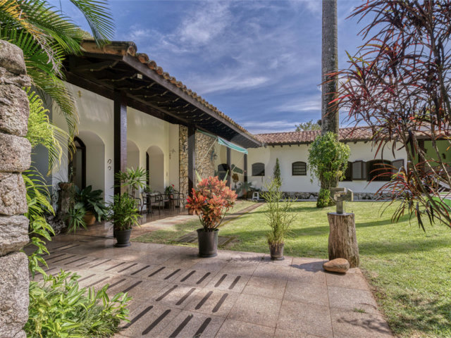 Casa Térrea à venda com 4 suítes em Alto da Boa Vista, São Paulo, SP