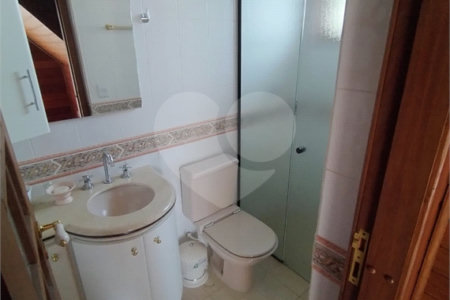 Casa à venda com 3 quartos, sendo 1 suíte, no condomínio Bosque de Greviléa, Vinhedo - SP
