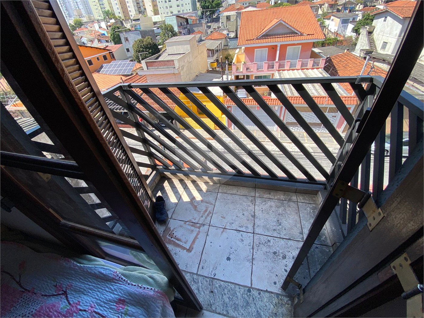 Sobrado à venda com 6 quartos, sendo 2 suítes,  em Vila Mazzei, São Paulo, SP