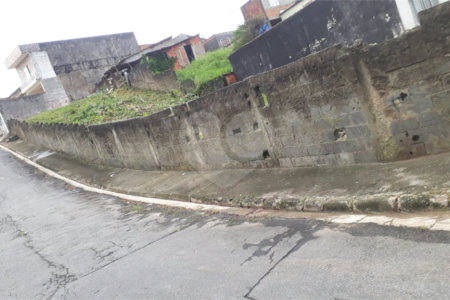 Terreno à venda em Mogi Moderno, Mogi das Cruzes, SP