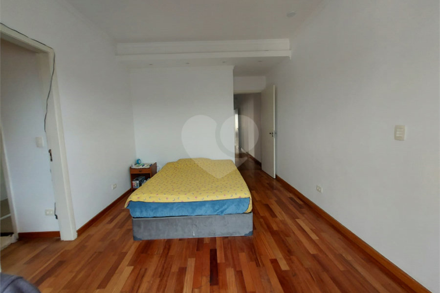 Casa Térrea à venda com 3 suítes em Santana, São Paulo, SP