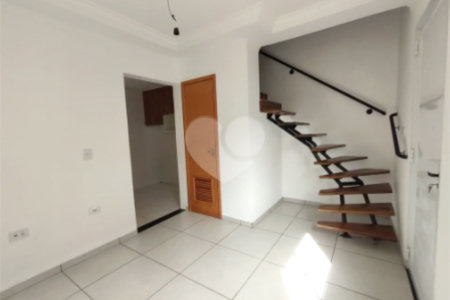 Casa para alugar com 2 suítes no condomínio Residencial Atucuri, São Paulo - SP