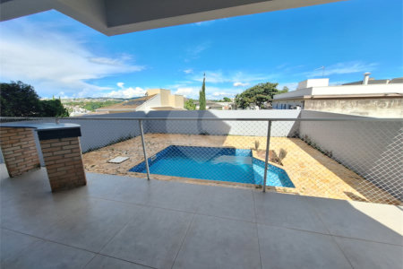 Casa à venda com 4 suítes no condomínio Terras de São Francisco, Vinhedo - SP