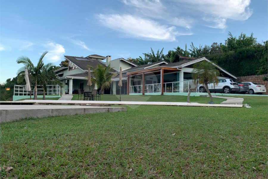 Casa à venda com 4 suítes no condomínio Campos de Mairiporã Gleba 1, Mairiporã - SP