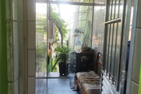 Sobrado à venda com 2 quartos em Parque Santo Antônio, São Paulo, SP
