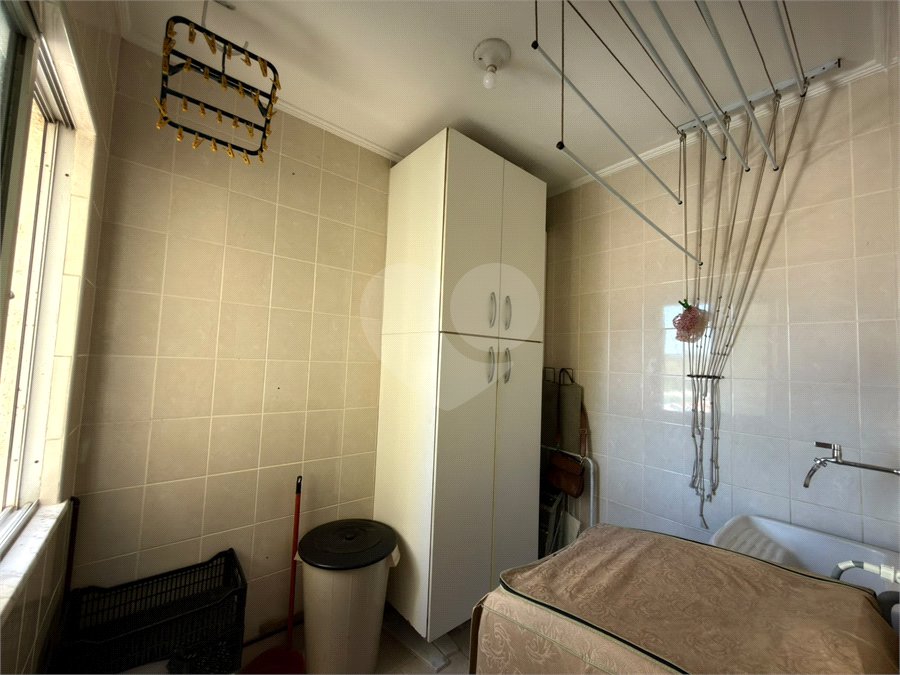 Cobertura à venda com 3 quartos, sendo 1 suíte, em Passagem, Cabo Frio, RJ