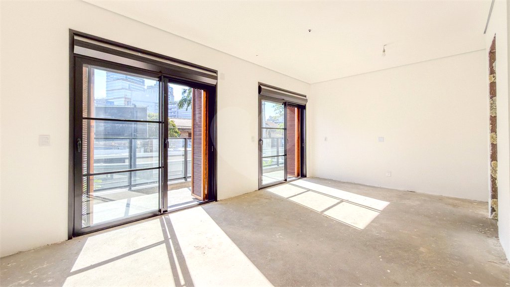 Casa à venda com 4 suítes no condomínio Teviot, São Paulo - SP
