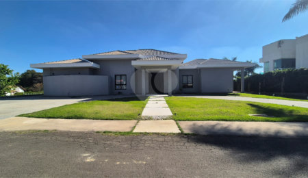 Casa à venda com 5 quartos, sendo 3 suítes, no condomínio Residencial Vale do Lago, Sorocaba - SP