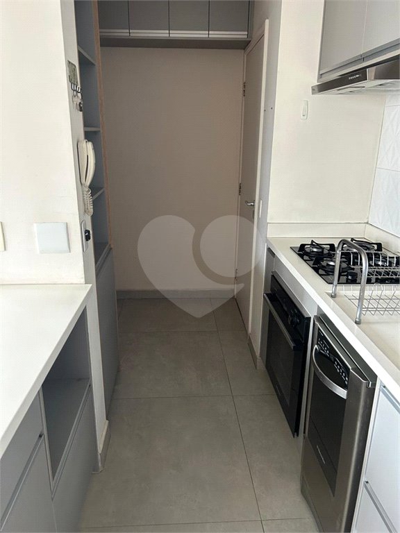Apartamento à venda com 2 quartos, sendo 1 suíte,  em Paraíso do Morumbi, São Paulo, SP