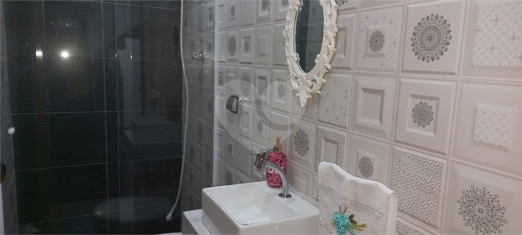 Sobrado à venda com 3 quartos em Água Fria, São Paulo, SP