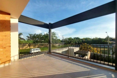 Casa à venda com 6 quartos, sendo 4 suítes, no condomínio Alto do Castelo, Ribeirão Preto - SP