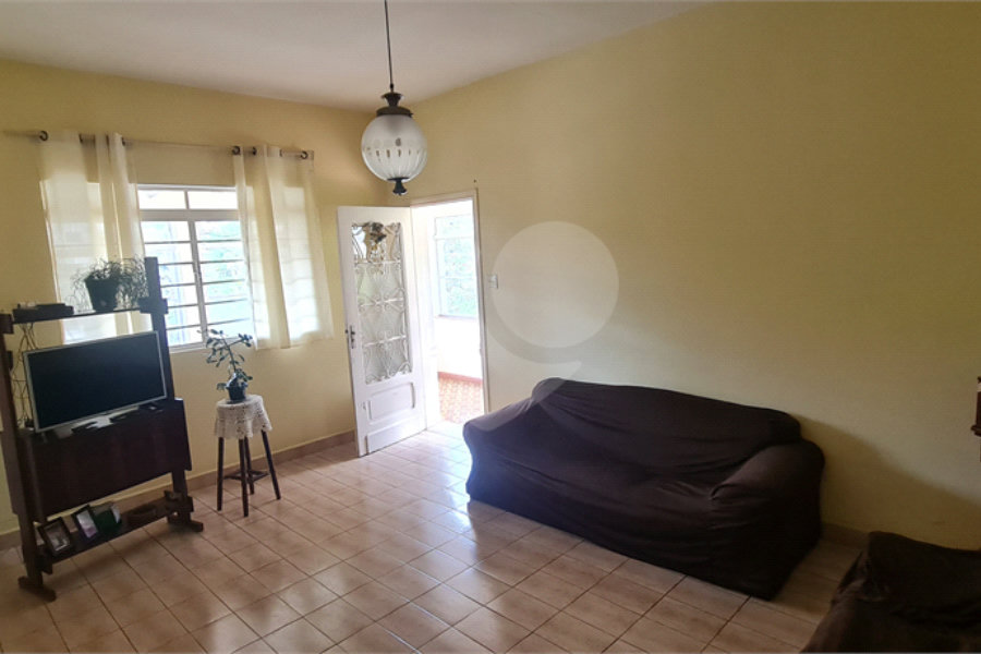 Casa à venda com 3 quartos no Centro, Mairiporã, SP