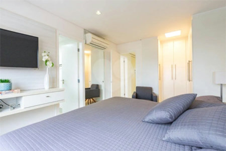 Apartamento à venda com 3 suítes em Vila Romana, São Paulo, SP