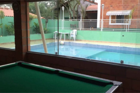 Chácara à venda com 3 quartos, sendo 1 suíte, no Centro, Araçoiaba da Serra, SP