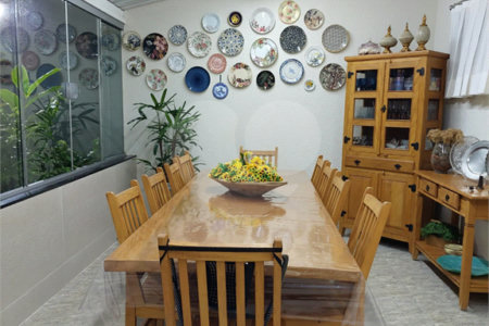 Sobrado à venda com 4 quartos, sendo 3 suítes, em Jardim Paulistano, Ribeirão Preto, SP
