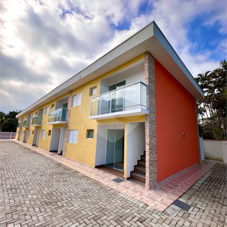 Apartamento à venda com 2 quartos em Boraceia, Bertioga, SP
