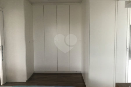 Apartamento à venda com 3 quartos, sendo 2 suítes, em Vila Nova Conceição, São Paulo, SP