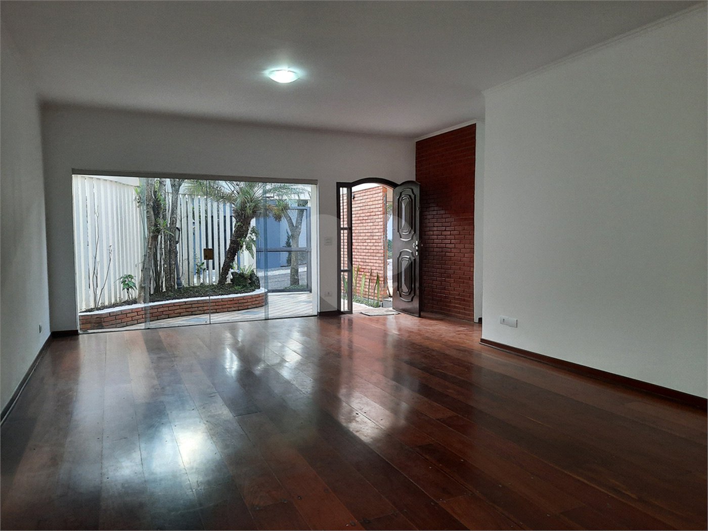 Casa Térrea à venda com 3 quartos, sendo 1 suíte, em Jardim Marajoara, São Paulo, SP