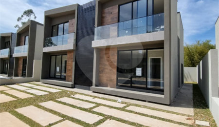 Casa à venda com 2 suítes no condomínio Residencial Vue26, Atibaia - SP