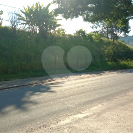 Terreno à venda com 1 quarto no Centro, Nazaré Paulista, SP
