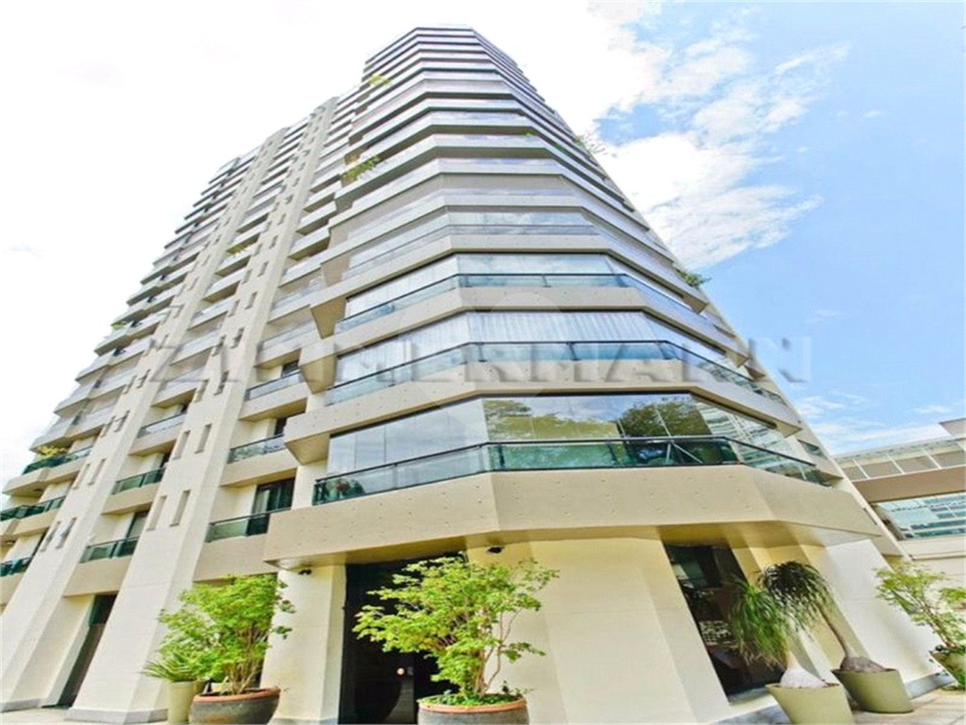 Apartamento à venda com 4 suítes em Itaim Bibi, São Paulo, SP