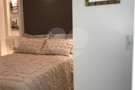 Apartamento à venda com 1 suíte em República, São Paulo, SP