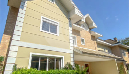Casa à venda com 4 quartos, sendo 3 suítes,  no condomínio Brisa Verde, São Paulo - SP