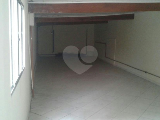 Casa à venda com 2 quartos, sendo 1 suíte,  em Santana, São Paulo, SP