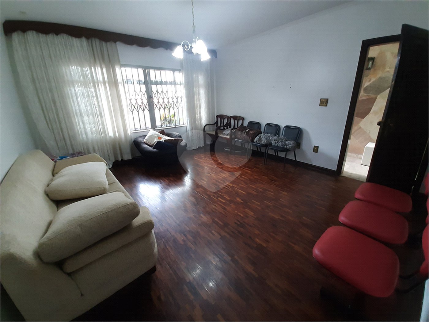 Casa à venda com 3 quartos, sendo 2 suítes, em Jardim São Paulo(zona Norte), São Paulo, SP
