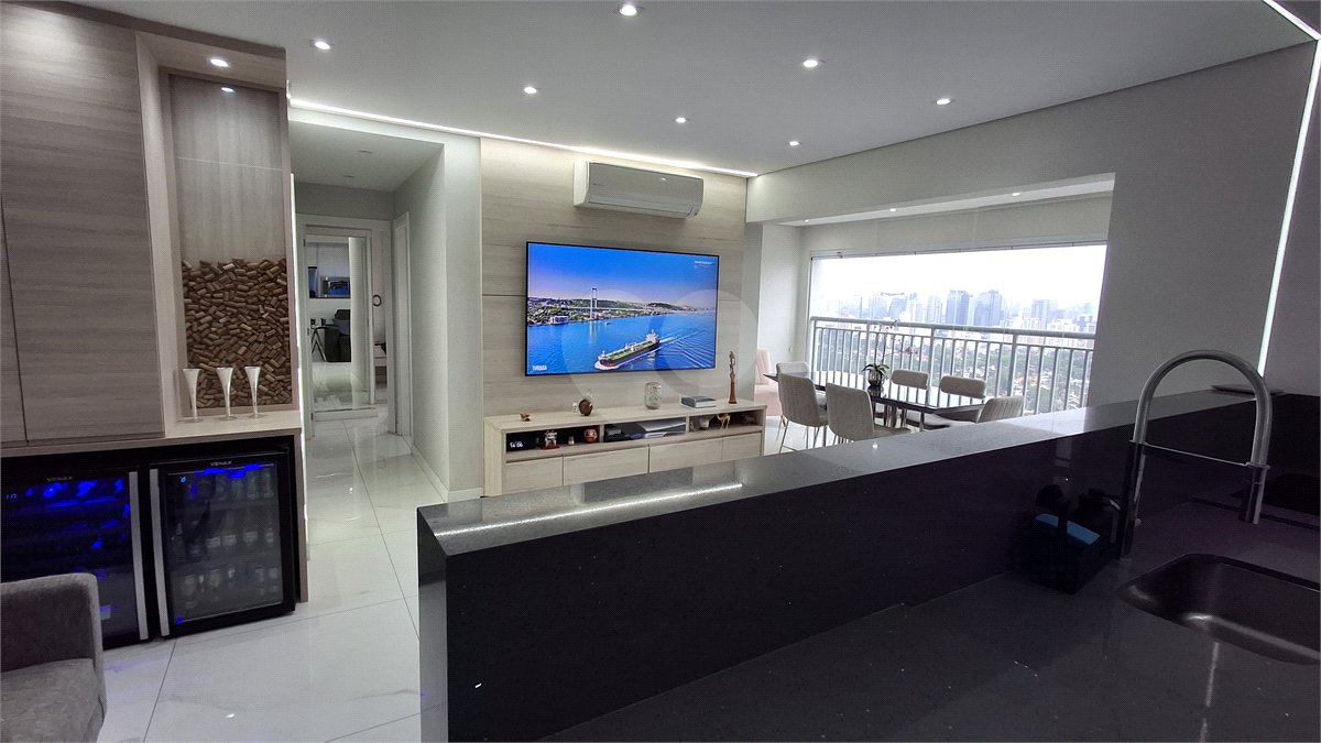 Apartamento para alugar com 2 quartos, sendo 1 suíte, em Alto da Boa Vista, São Paulo, SP