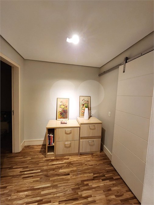 Apartamento à venda com 3 suítes em Vila Suzana, São Paulo, SP