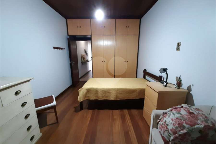 Sobrado à venda com 5 quartos, sendo 1 suíte, em Santana, São Paulo, SP