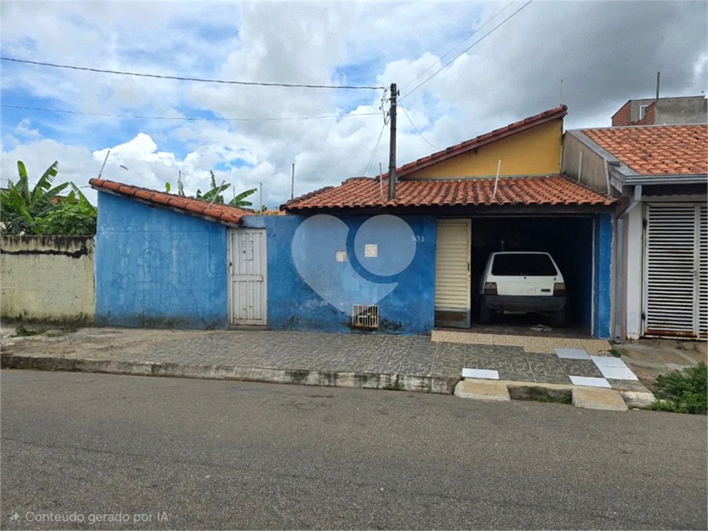 Casa à venda com 2 quartos em Vila Carvalho, Itapetininga, SP